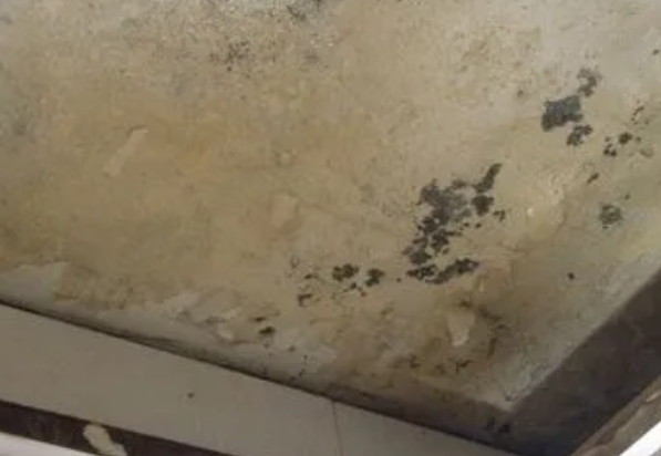 水城阳台漏水维修公司分享下水城卫生间渗水维修需要注意哪些问题。